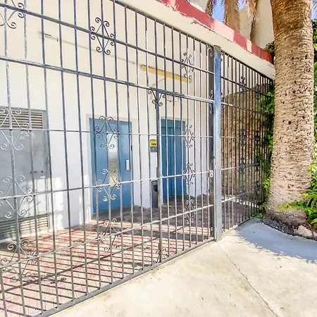 La Roca Apartment