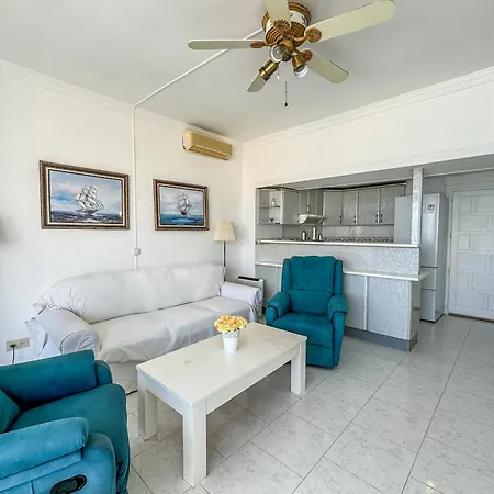 Apartment La Roca *